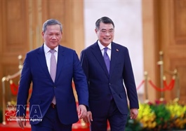 Official highlights three areas to focus on to achieve $20 billion in Việt Nam – Cambodia trade