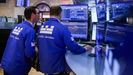Dow Jones tăng hơn 400 điểm, Phố Wall khép lại tuần giao dịch khởi sắc