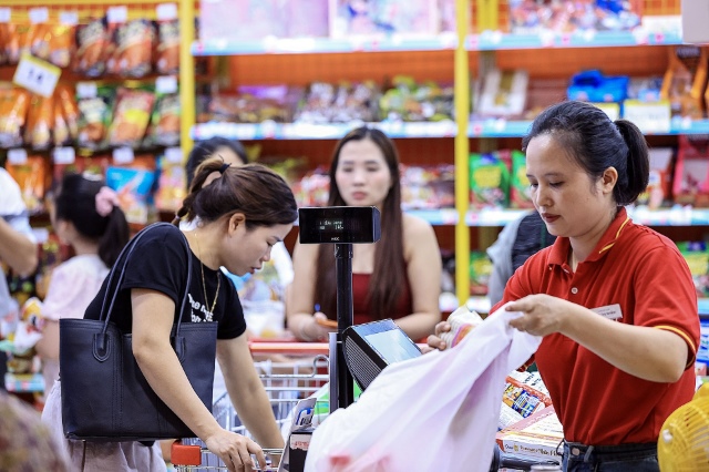 Mỗi ngày thị trường có thêm 10 siêu thị mini mở mới