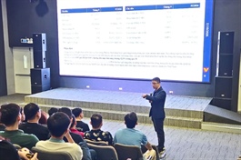 "Giá của tiền" và bài toán chọn cổ phiếu năm 2027