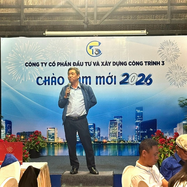 Ông Vương Tấn Hát tại một sự kiện của CT3