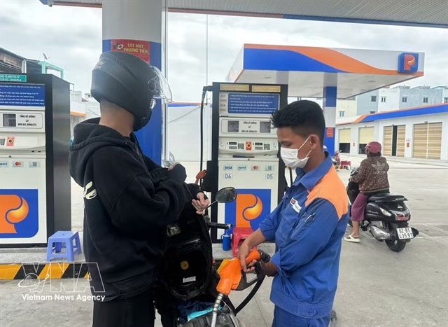 Fuel prices rise from 3pm on Thursday