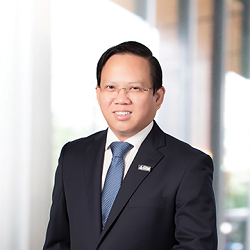 Ngo-Duc-Son_79a6f638-0eed-4293