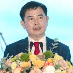 Trần Tiến Dũng